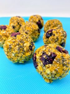 protein balls with oatmeal